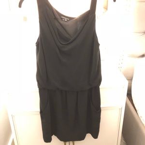NWOT Theory swoop dress